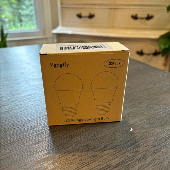 {Vgogfly} LED Refrigerator Light Bulb 40W Equivalent 120V A15 Bulbs 2 Pack - Picture 6 of 6